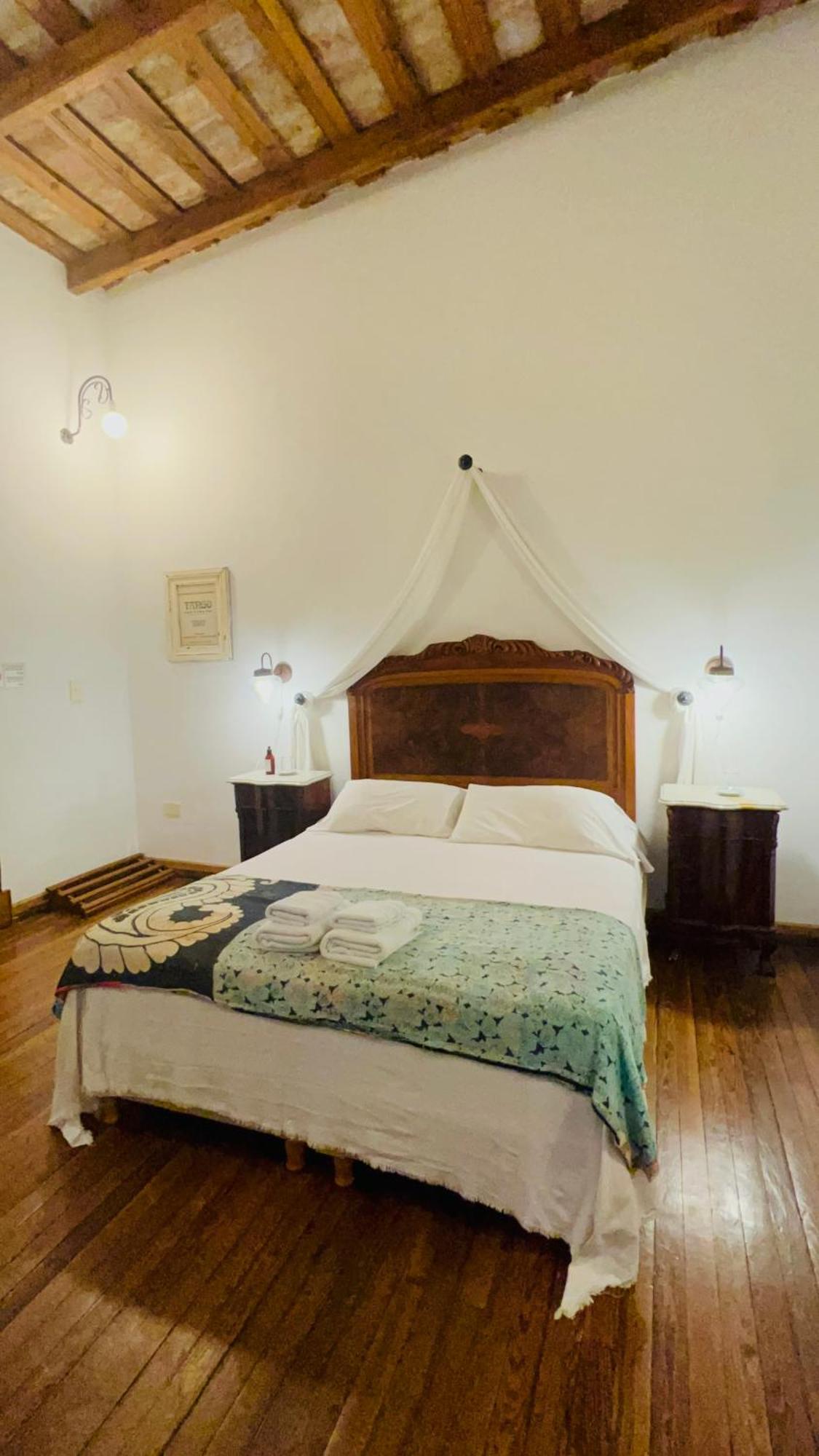 Antigua Casona Bed & Breakfast San Antonio de Areco Exterior photo